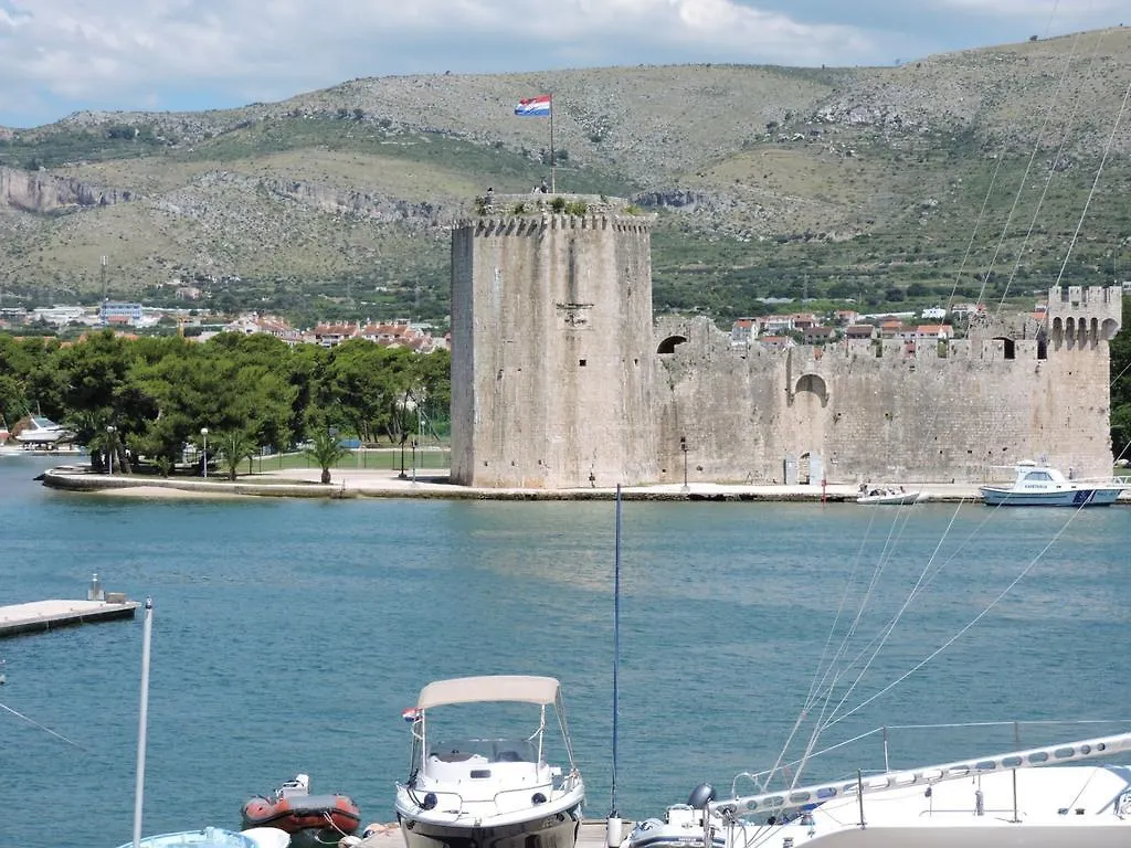 Hostel Marina Trogir