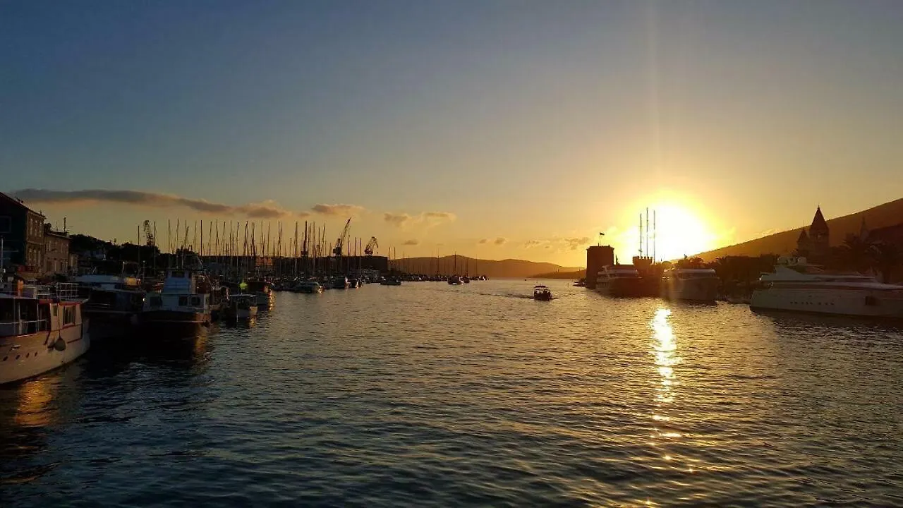 Hostel Marina Trogir Croatia